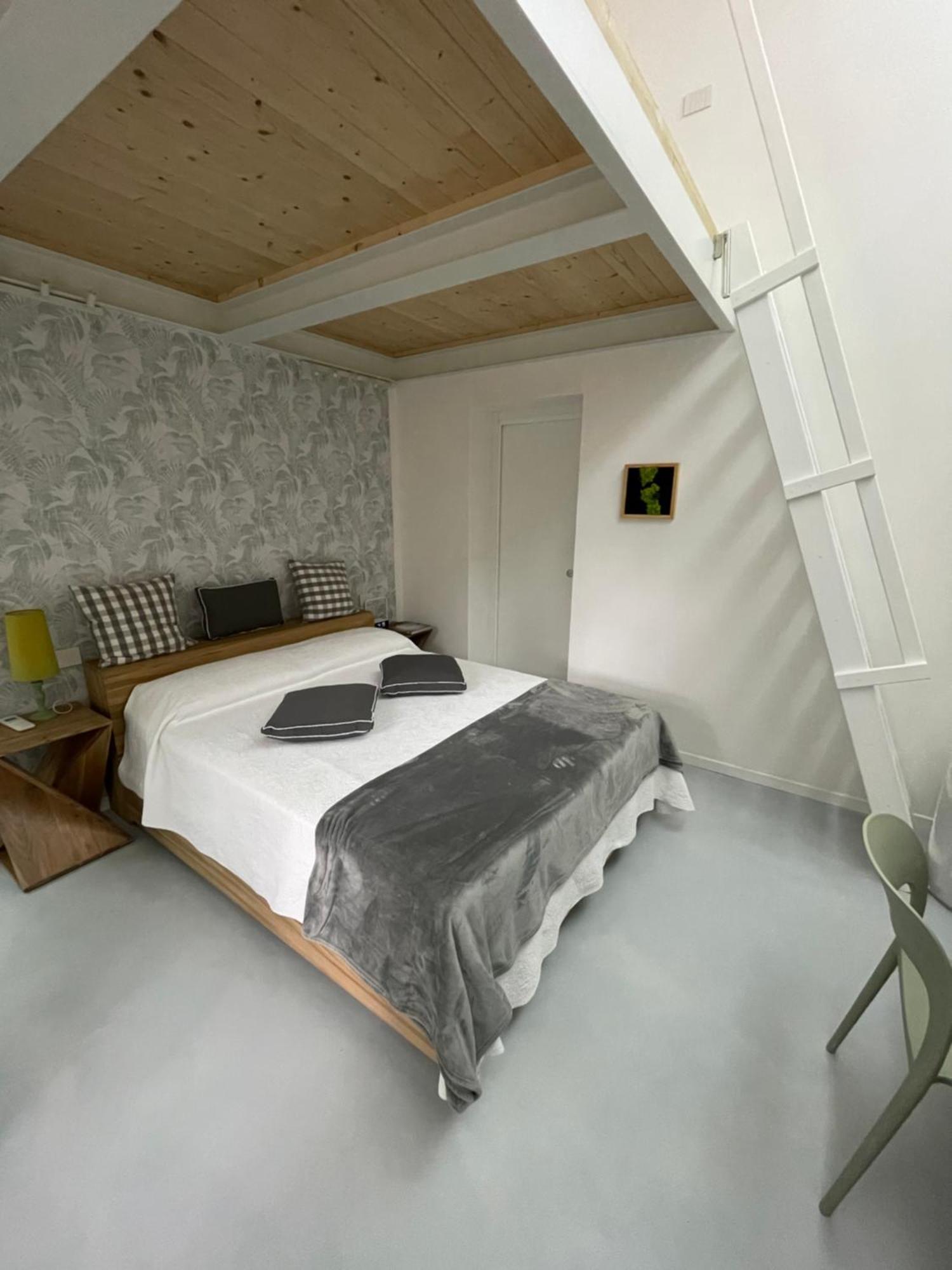Poveromo B&B Massa  Luaran gambar